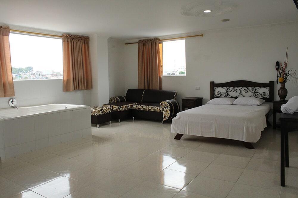 Hotel Sanrocco Armenia  Kültér fotó